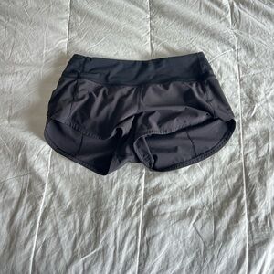 Lululemon size 2 Black Speed Up Lined Shorts 2.5"